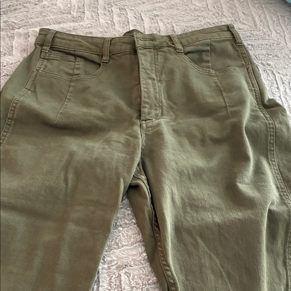 Pilcro olive green barrel pants